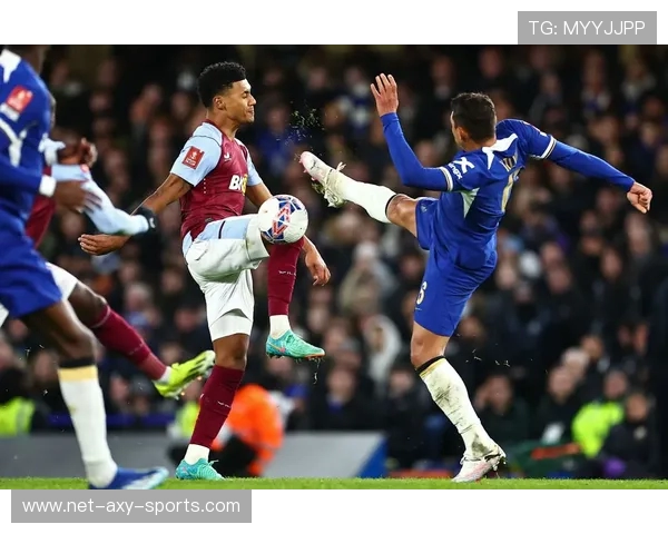 以比分为焦点分析比赛走势，揭示双方关键时刻的表现和胜负分水岭