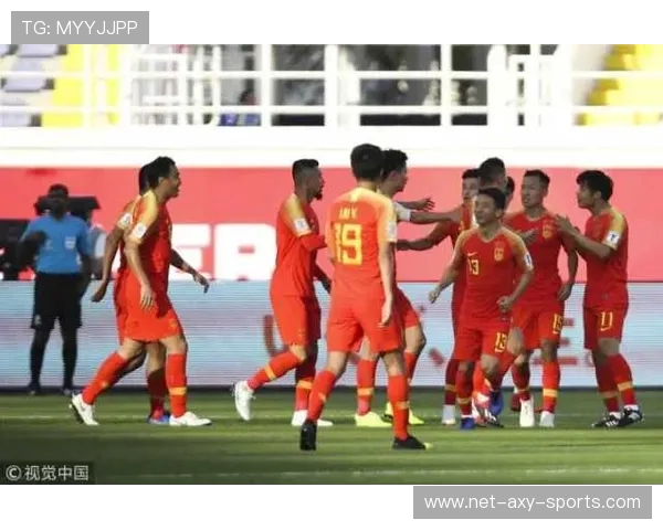 国足逆转取胜点燃球迷激情新星崭露头角展现中国足球新希望 国足逆转取胜点燃球迷激情新星崭露头角展现中国足球新希望