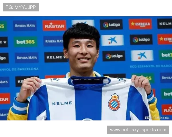 武磊赴西班牙留洋的成长之路与中国足球未来的希望