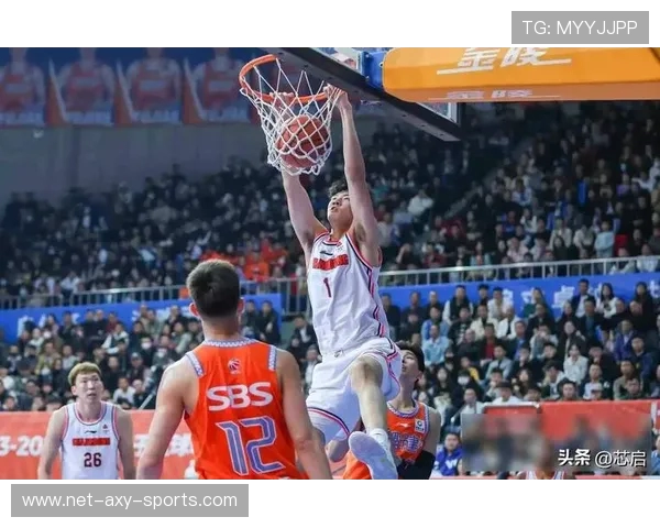 广东宏远迎战强敌激战全场 球迷热情高涨期待精彩对决