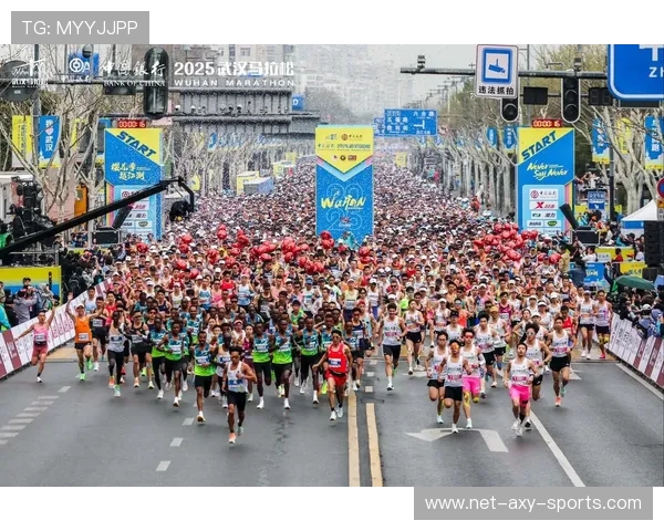 武汉攀岩队在城市马拉松中的拼搏历程与奋斗精神全景揭秘