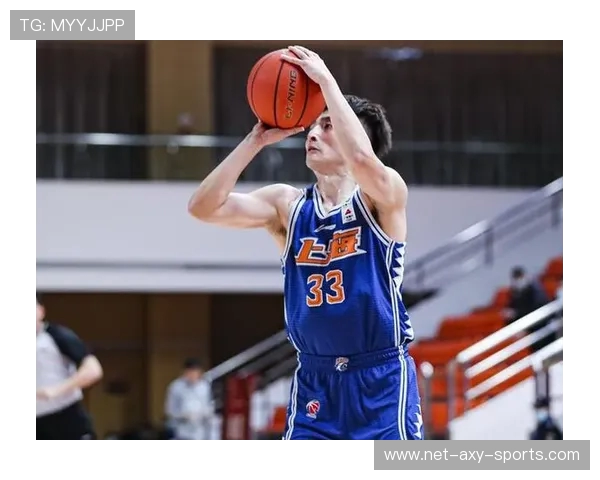 深圳篮球队的精神探索与团队意识深度解析 深圳篮球队的精神探索与团队意识深度解析